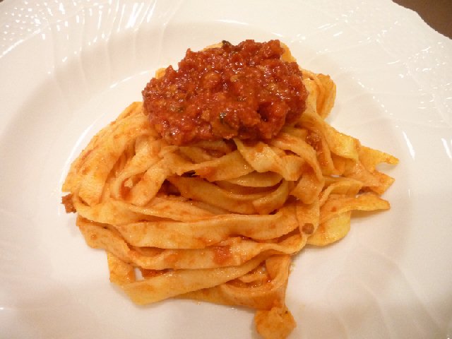 Tagliatelle al Ragù g.jpg