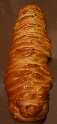 Treccia Ripiena 2 g.jpg