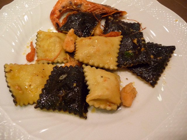 Ravioli Neri 3.jpg