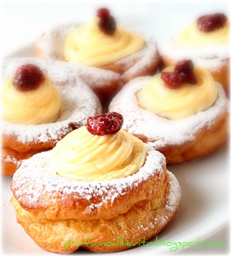 zeppole fritte di Antonia ridotto.jpg