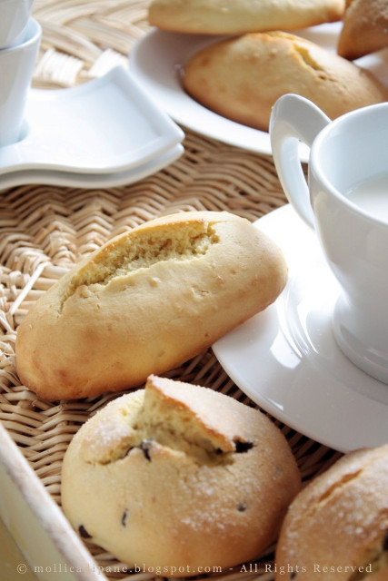 Biscotti al latte di Pieruccio.JPG