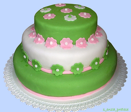 torta tre piani.jpg