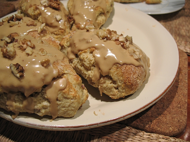 Scones al caffè e noci.jpg