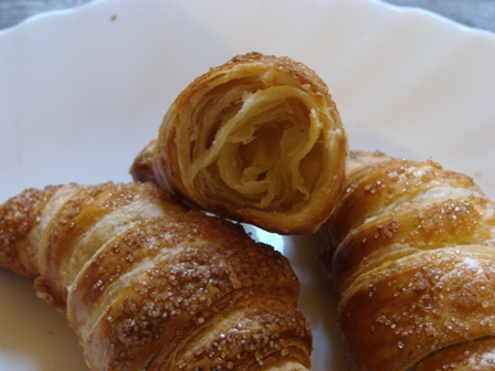 cornetti sfogliati ln 3.JPG
