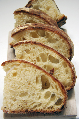 panedisemola4 fette.jpg