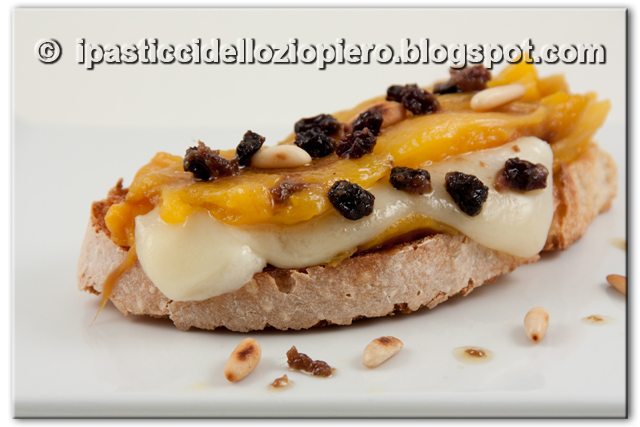 Crostino Peperone e Provolone-1G.jpg