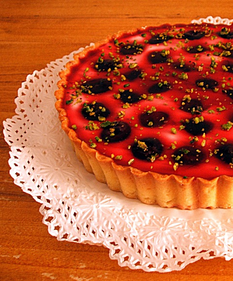 Crostata alla panna cotta e ciliegie di Antonia.JPG