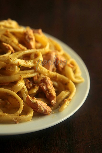 scialatielli con salmone e pistacchi.jpg