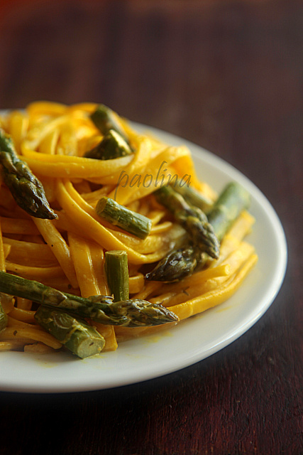 linguine zafferano asparagi.JPG