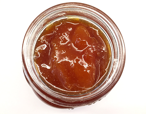 marmellataalvicocchelentacottura.jpg