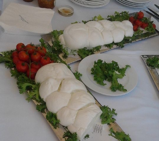 mozzarella.jpg