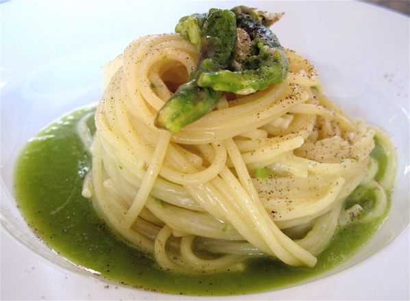 asparagi e pecorino.jpg