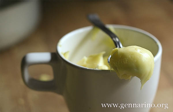 crema pasticcera senza uovam.jpg