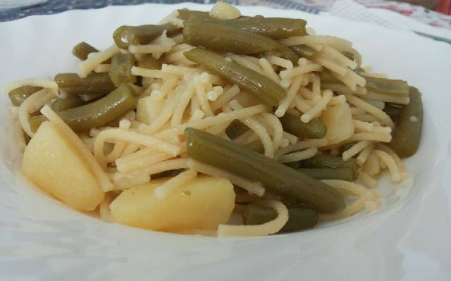 spaghetti fagiolini e patate.jpg