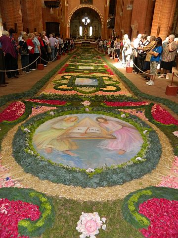 Corpus Domini ,infiorata 2013.jpg