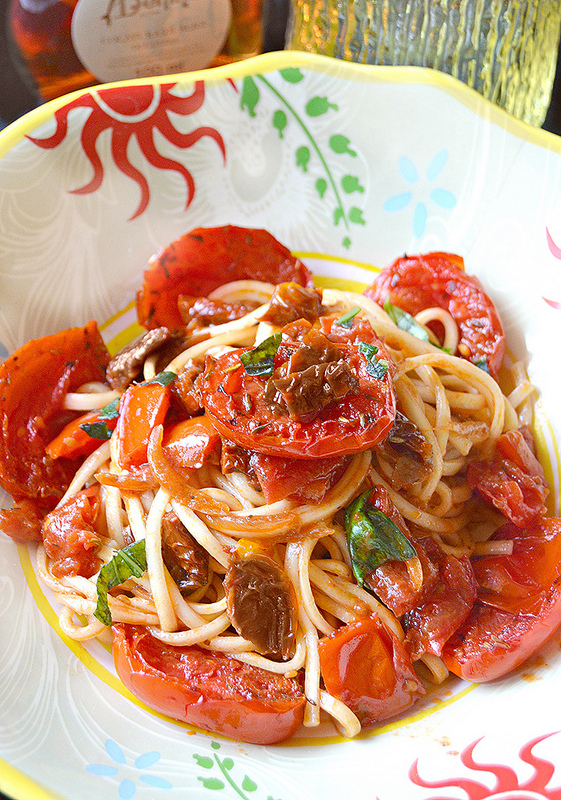 Spaghetti ai tre pomodori e colatura di alici