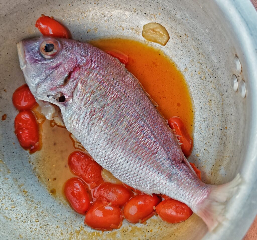 Pesce all'acqua pazza