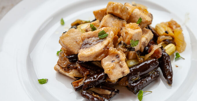 caponata siciliana con pesce spada